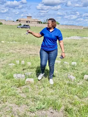 Plot Juja Farm