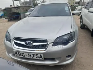 Subaru Legacy 2004 Silver