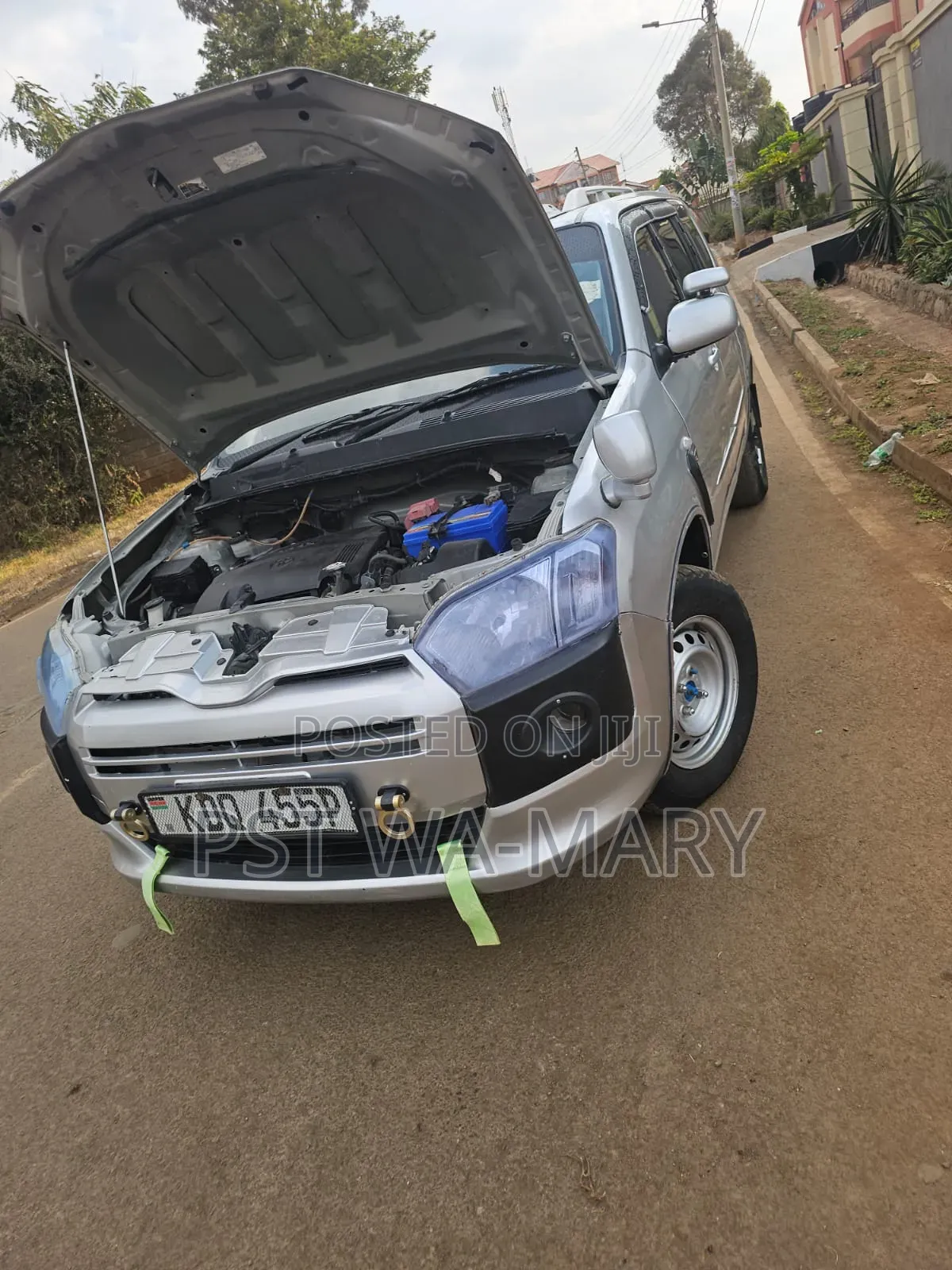 Toyota HiAce 2018 Silver