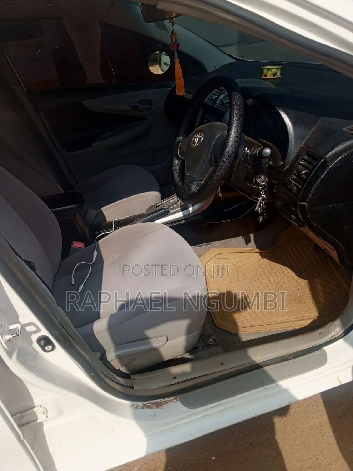 Toyota Axio 2009 White