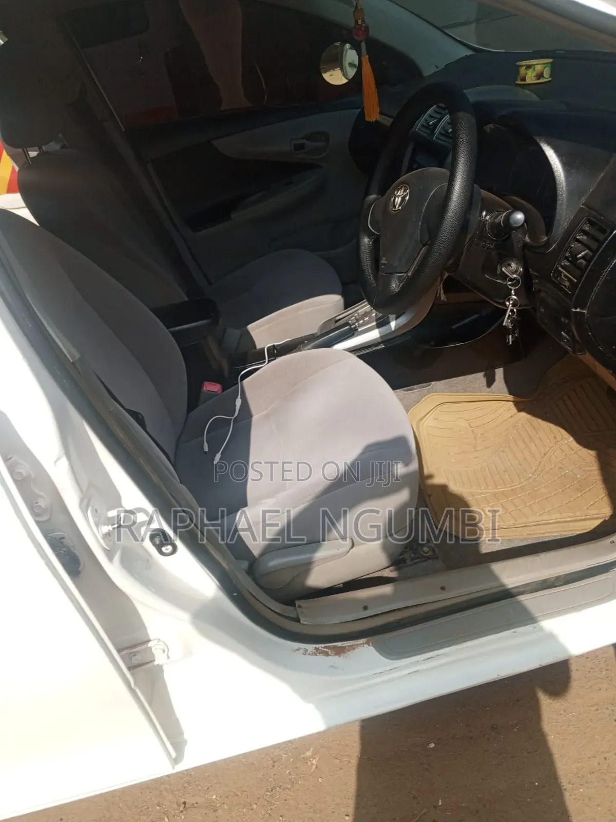 Toyota Axio 2009 White