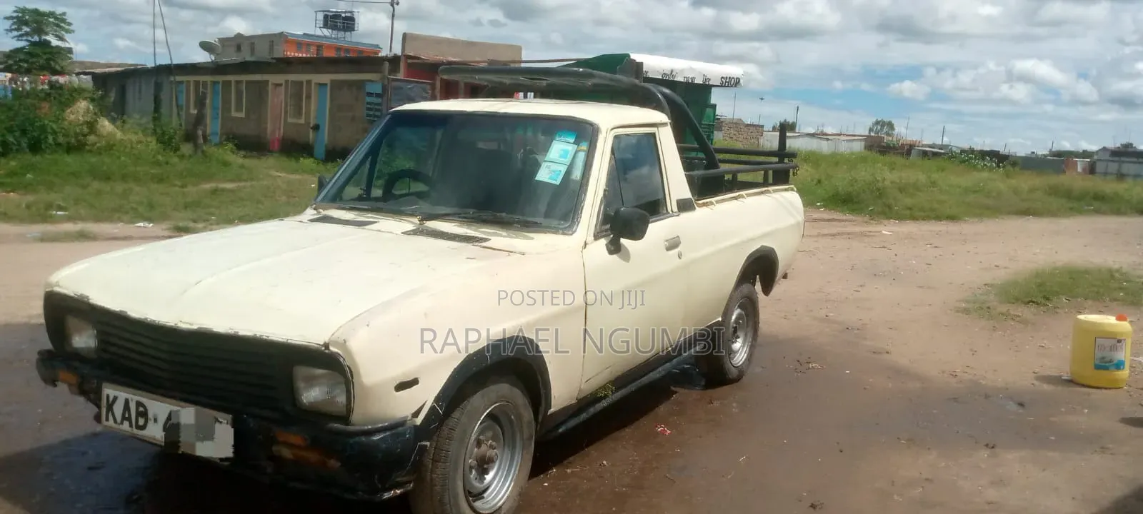 Nissan Pick-Up 1994 Off white