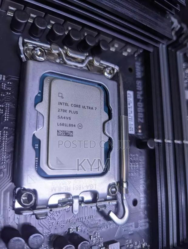 ULTRA 7 Series + Z890 Motherboard