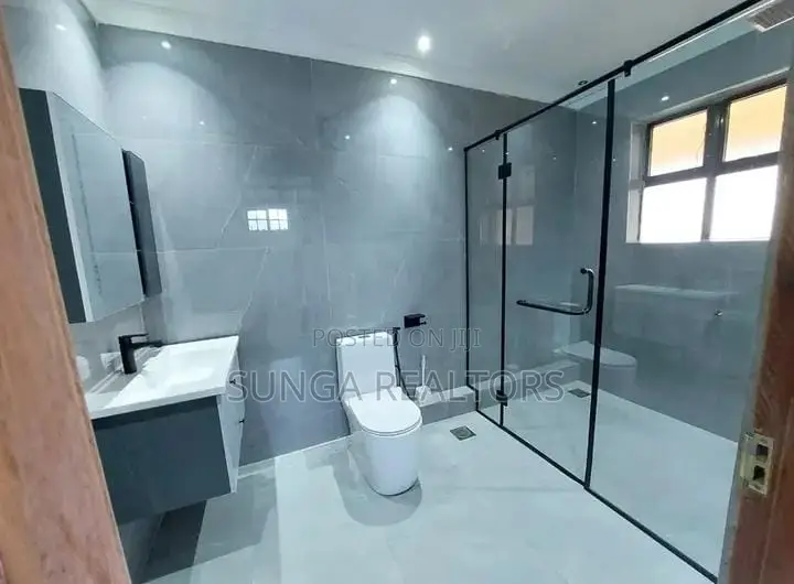 Commercial Property for Rent in Runda