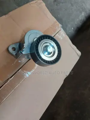 Mistubishi Outlander 4j12 Engine Belt Tensioner