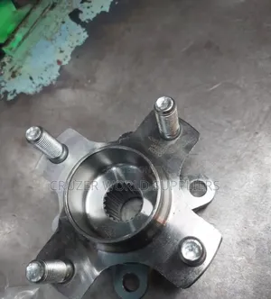 Suzuki Hustler Front Wheel Hub