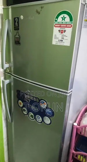 Mika 138l Fridge