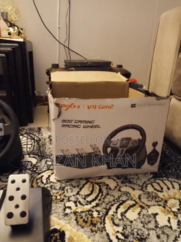 Ps4 Standard Slim + V9 2gen Racing Wheel - thumbnail 4