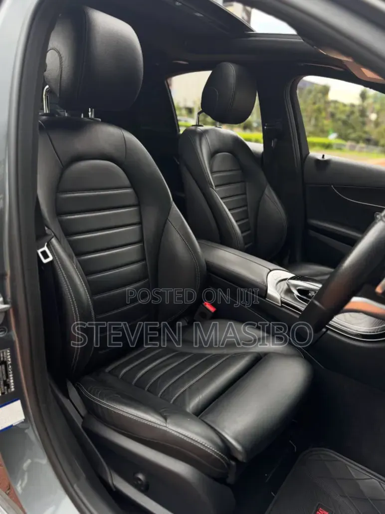 Mercedes-Benz C200 2019 Gray