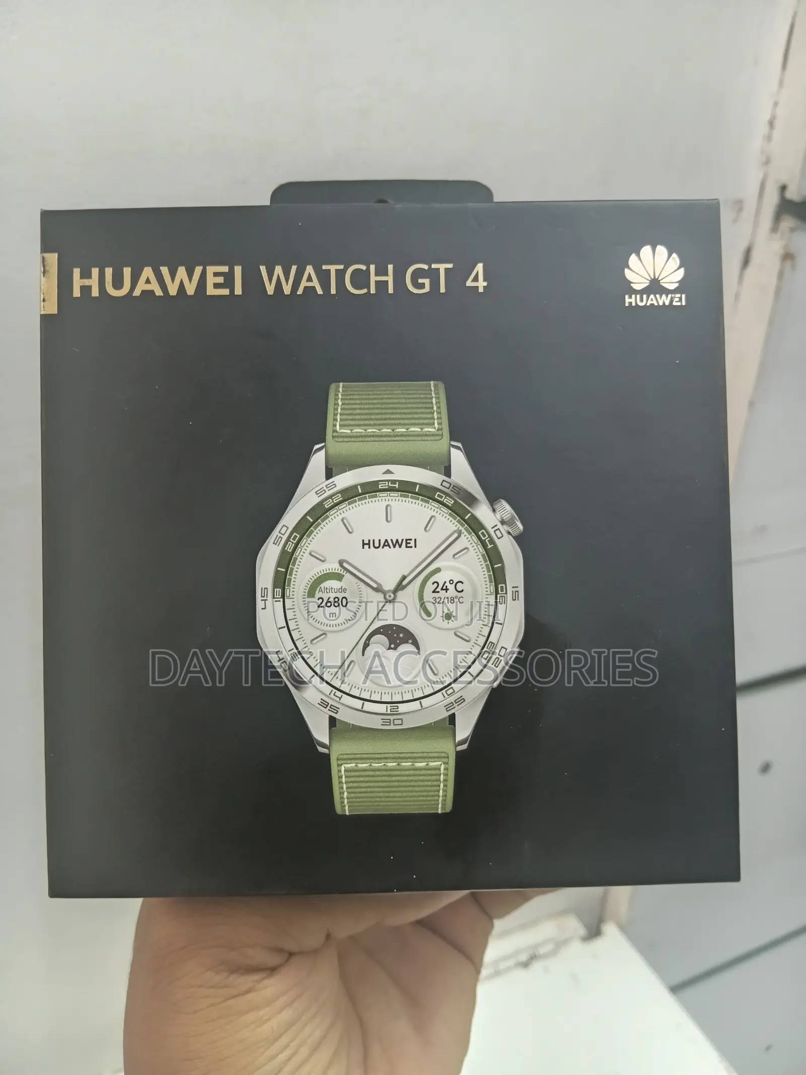 The Huawei Watch GT 4 46mm.