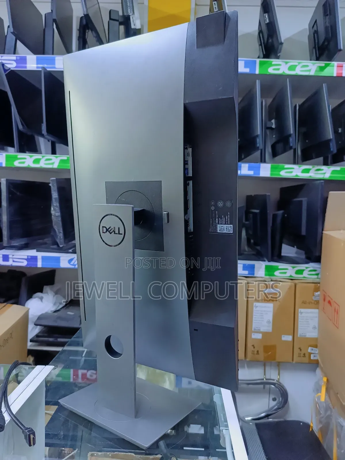 Dell UltraSharp U2718Q 27" UHD IPS Monitor