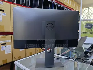 Dell UltraSharp U2720Q 27" IPS USB-C Monitor