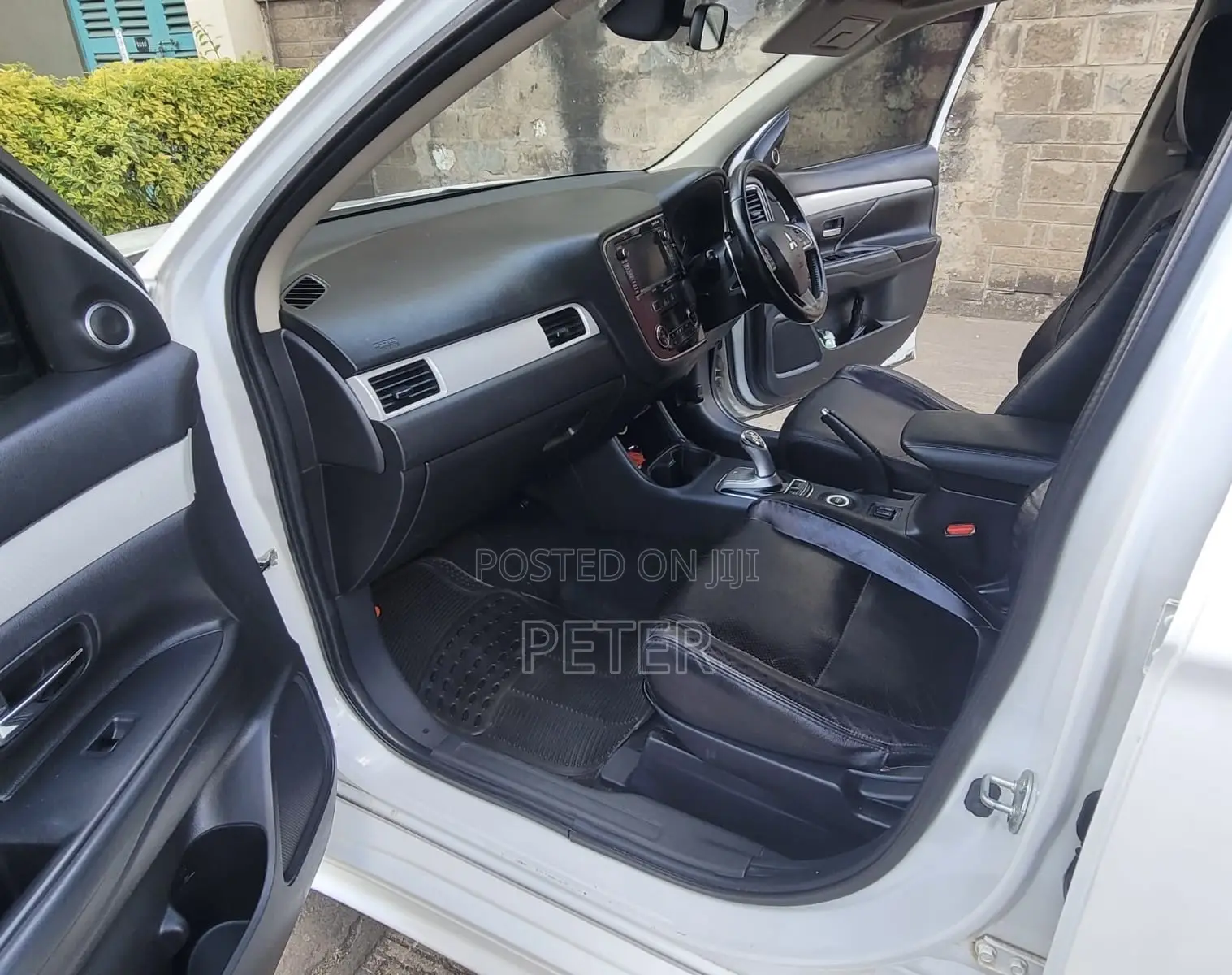 Mitsubishi Outlander 2014 White
