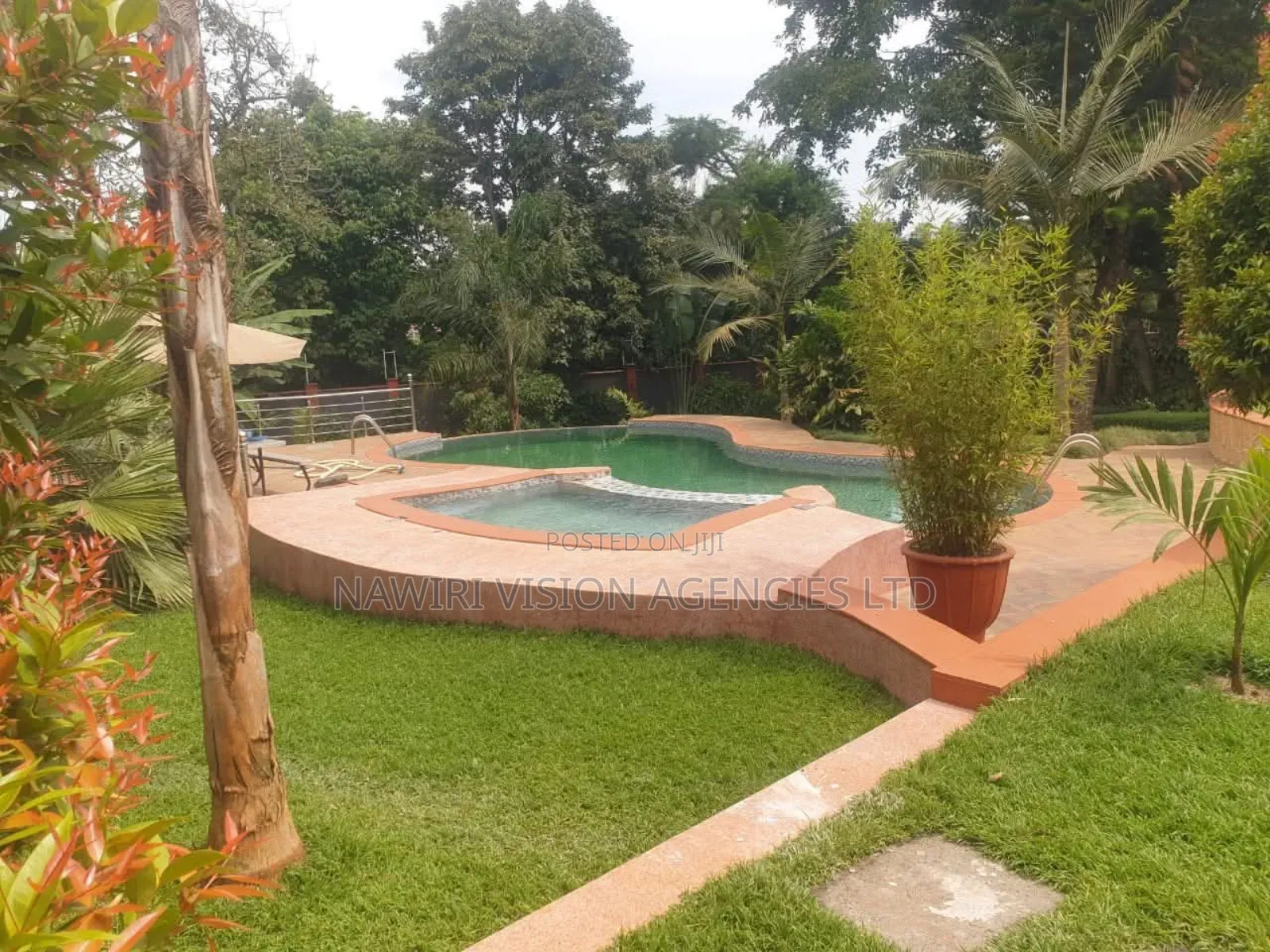 6bdrm Mansion in Runda for sale