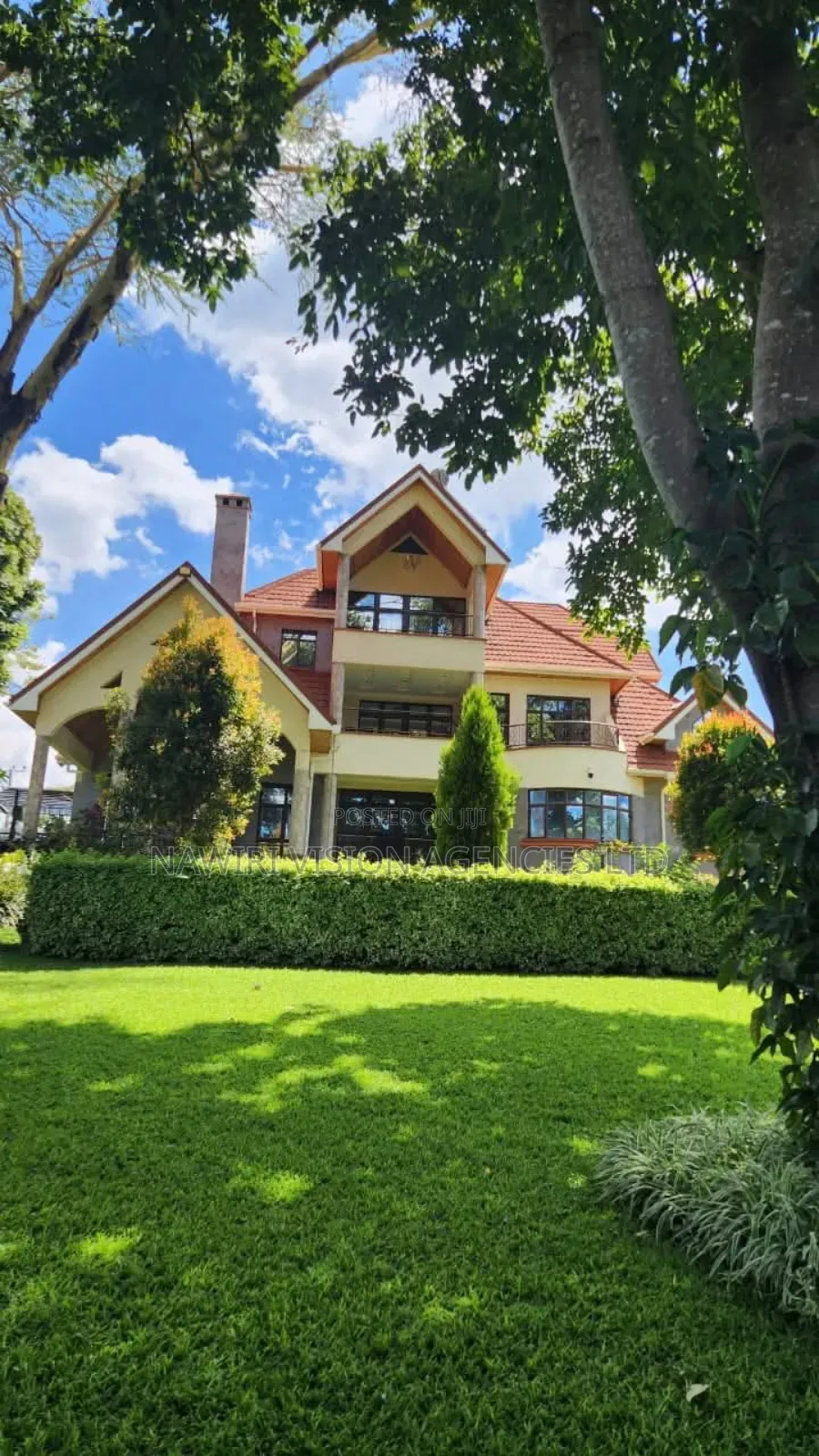 6bdrm Mansion in Runda for sale