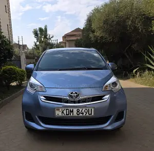 Toyota Ractis 2016 Blue