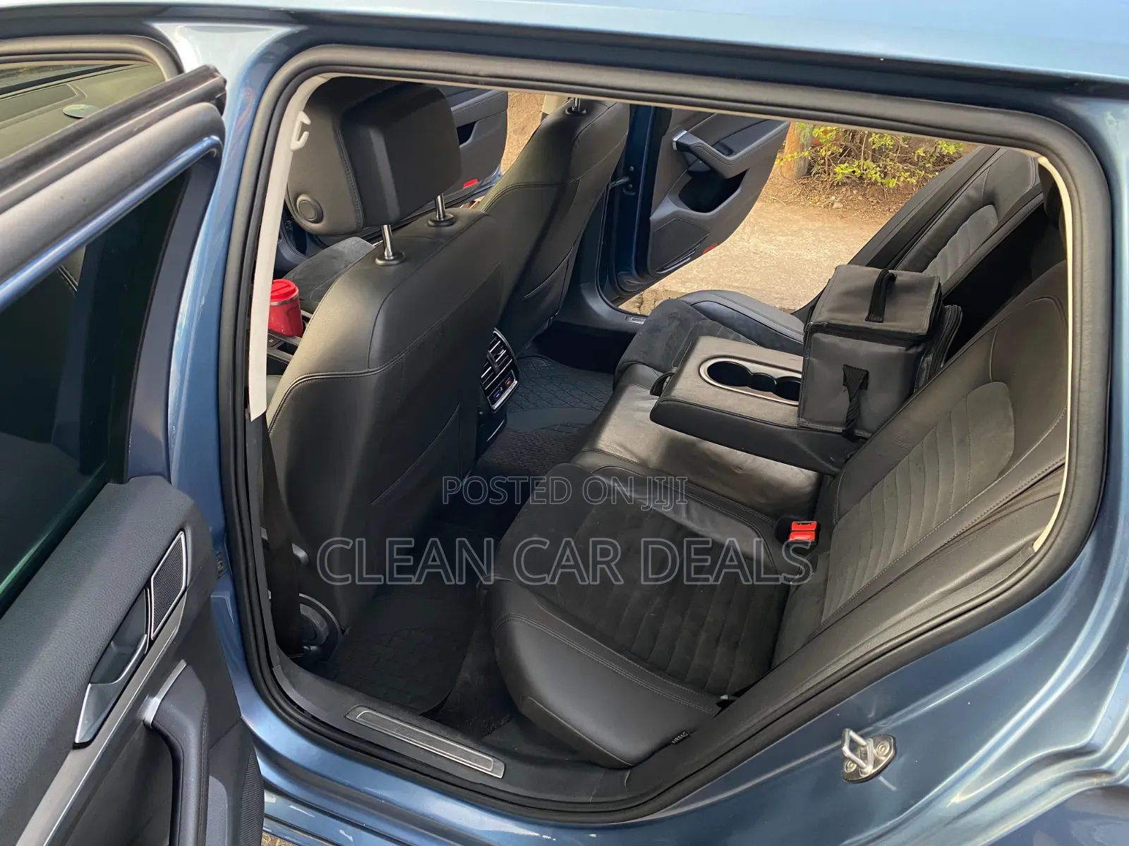 Volkswagen Passat 2018 Blue