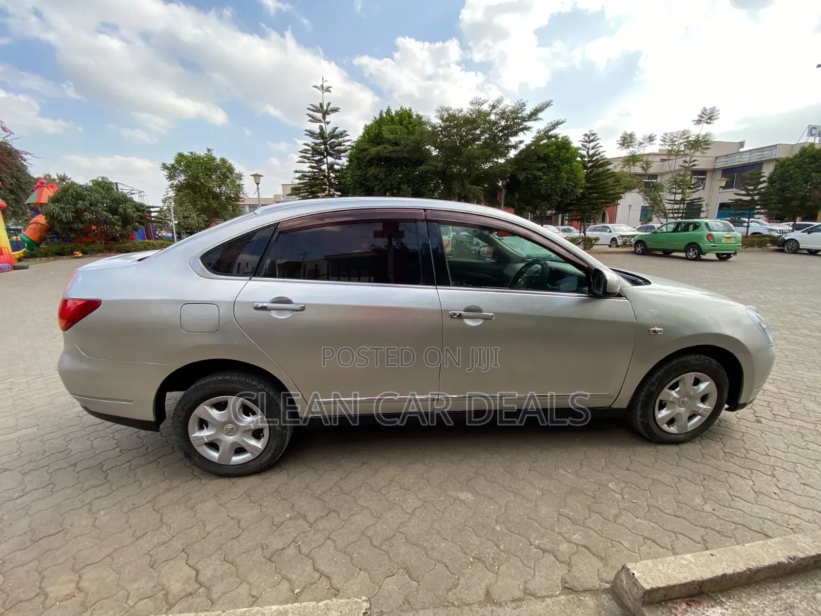 Nissan Bluebird 2008