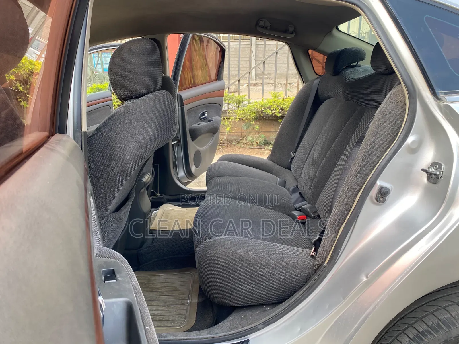 Nissan Bluebird 2008