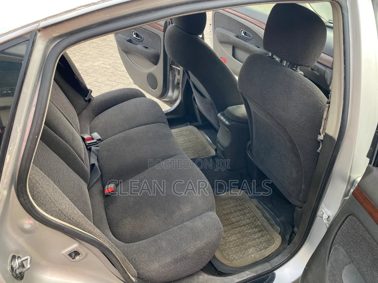 Nissan Bluebird 2008