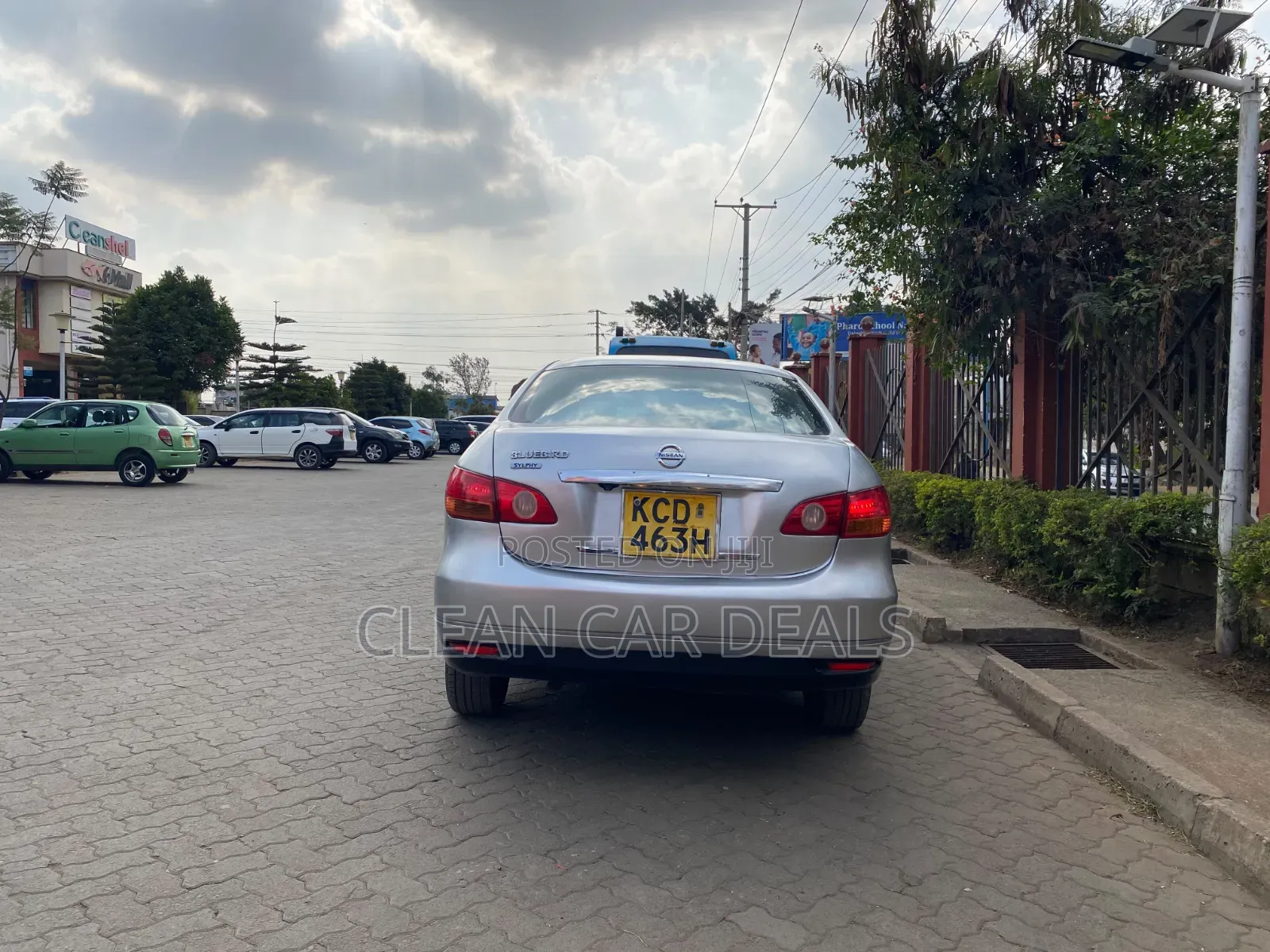 Nissan Bluebird 2008