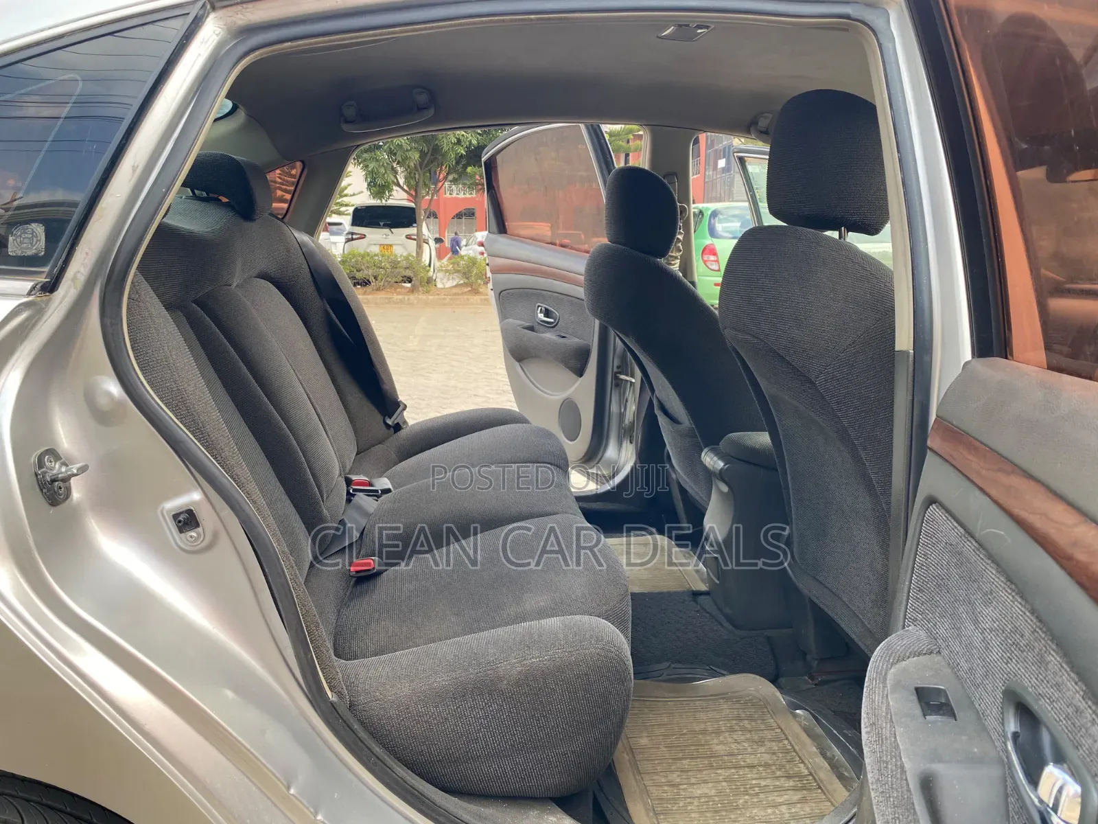 Nissan Bluebird 2008