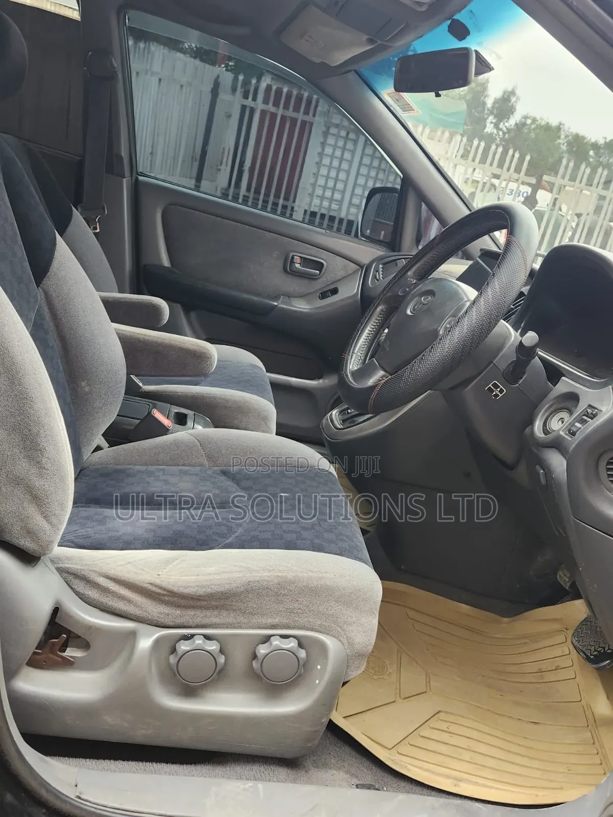 Toyota Harrier 2006 Black