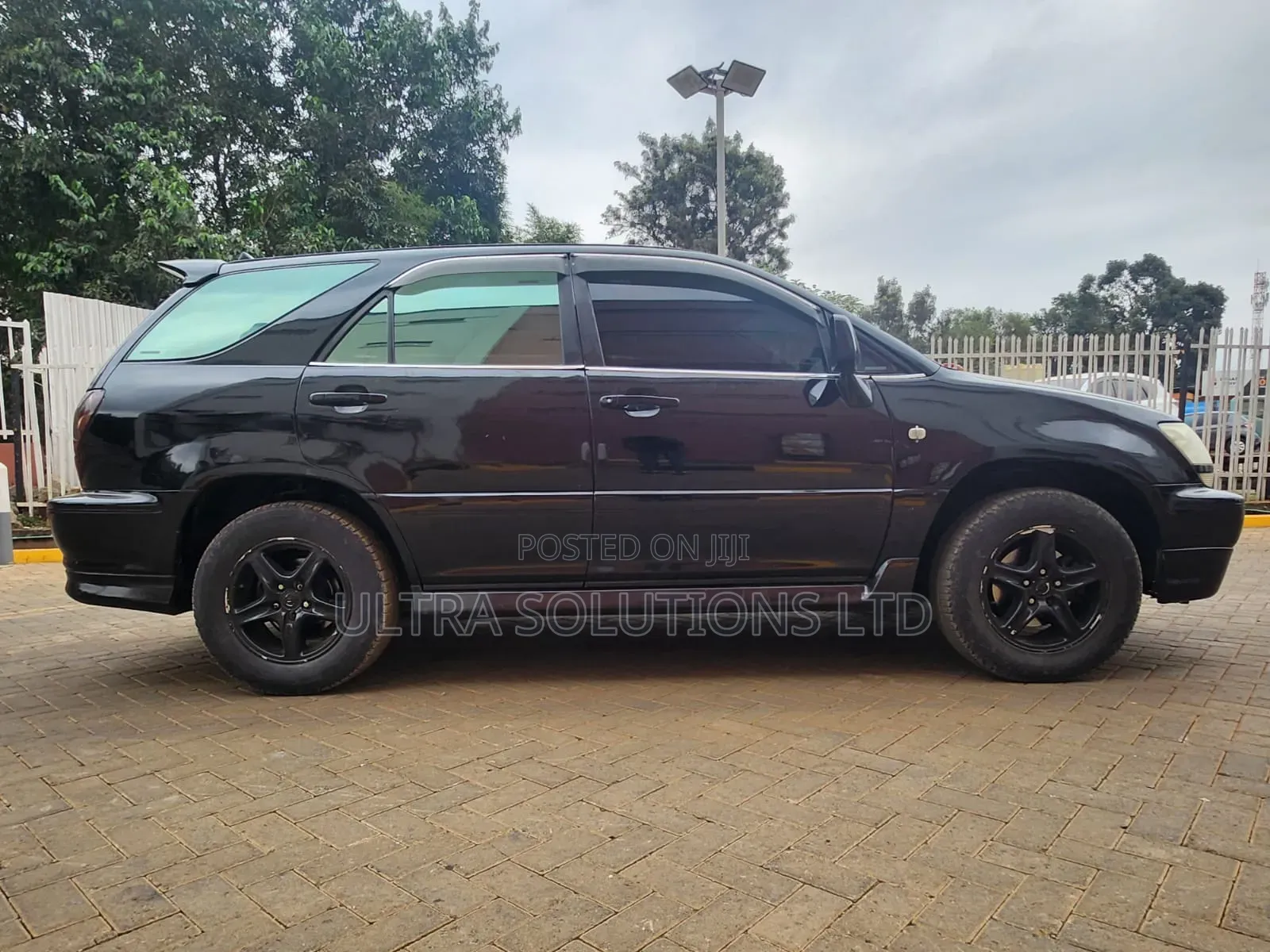 Toyota Harrier 2006 Black