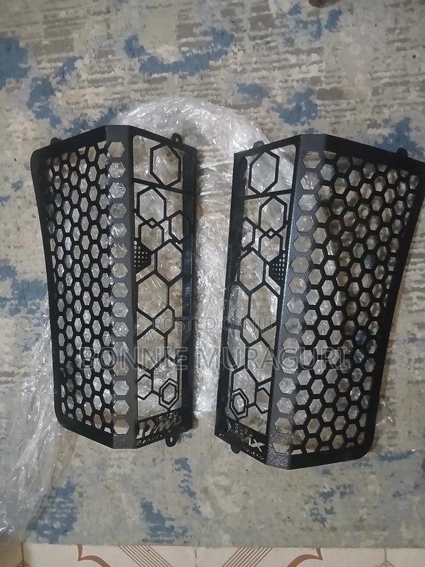 Rear Light Guards (Isuzu Dmax) - thumbnail 2