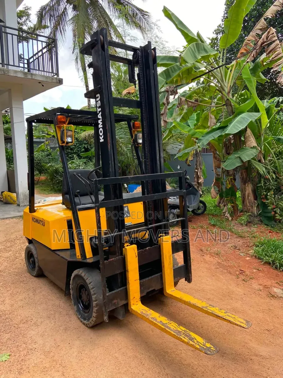Heavy Lifting Forklift Transport, Safe, Efficient Cost-Effective