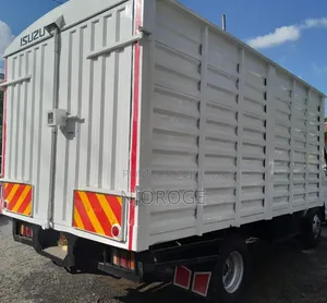 Isuzu FRR 2016 White