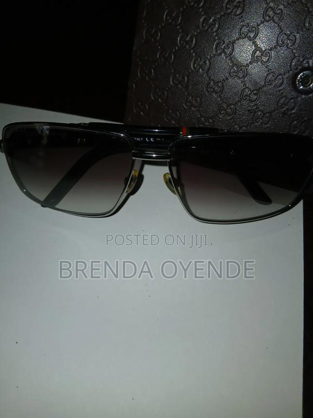 Gucci GG 2202/S Sunglasses With Original Gucci Case