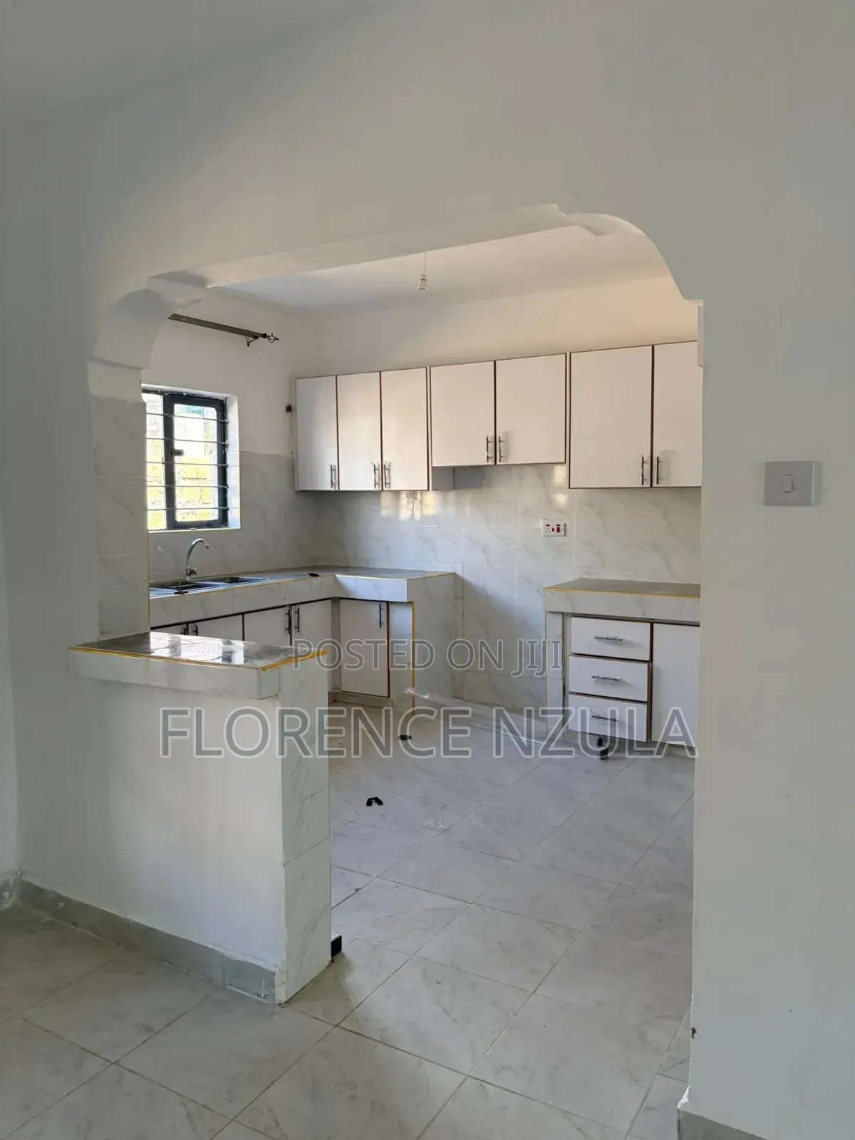 3bdrm Bungalow in Merisho Rd, Matasia for sale