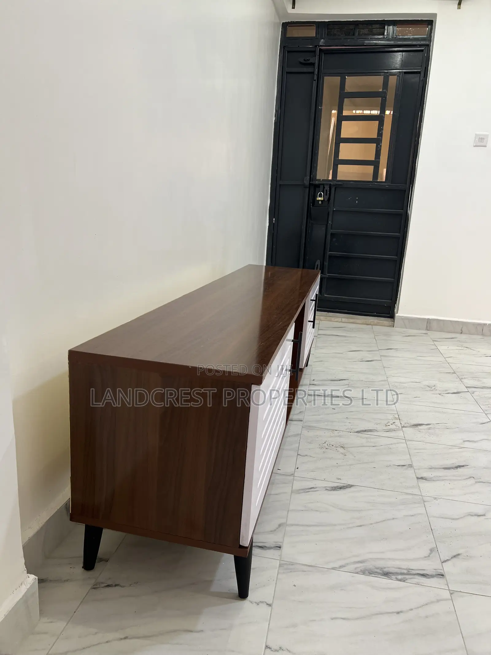 Brand New t.v Stand for Sale