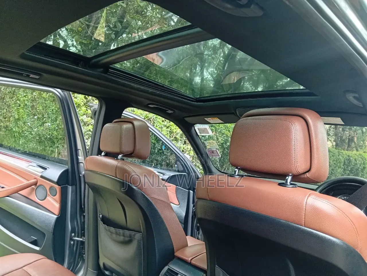 BMW X5 xDrive35i AWD (3.0L 6cyl 8A) 2012 Gray