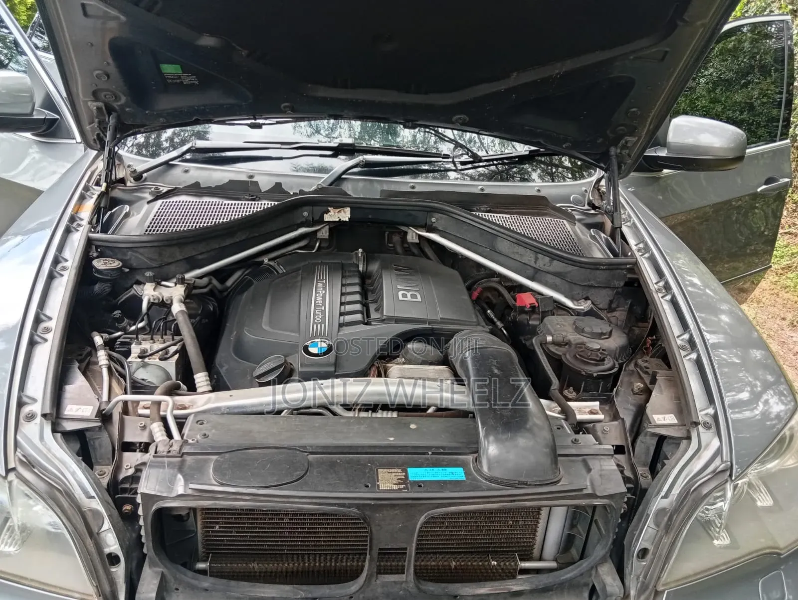 BMW X5 xDrive35i AWD (3.0L 6cyl 8A) 2012 Gray