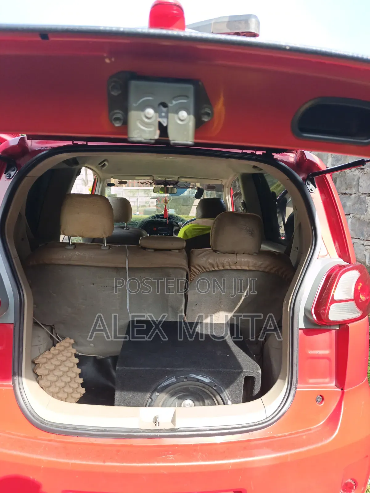 Toyota Porte 2012 Red