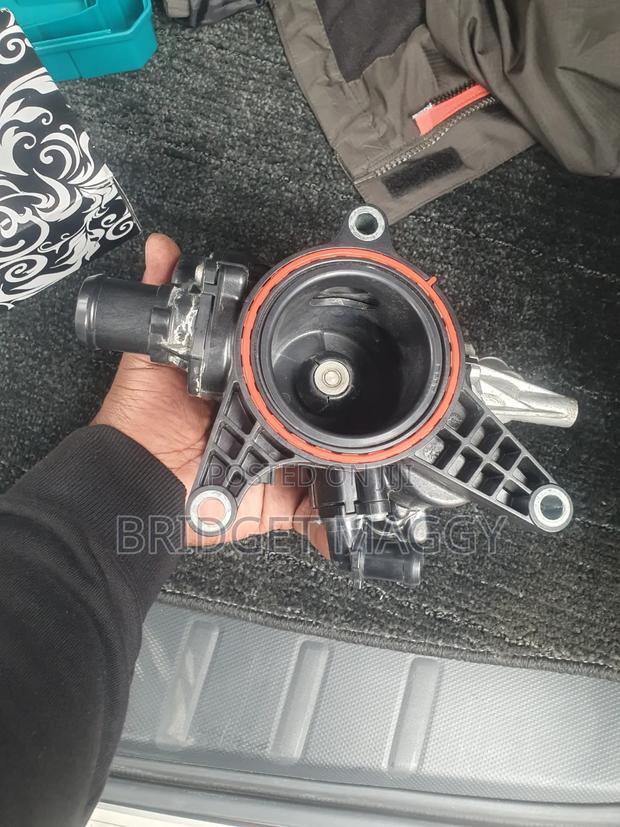 Subaru Electrical Thamostat - main view