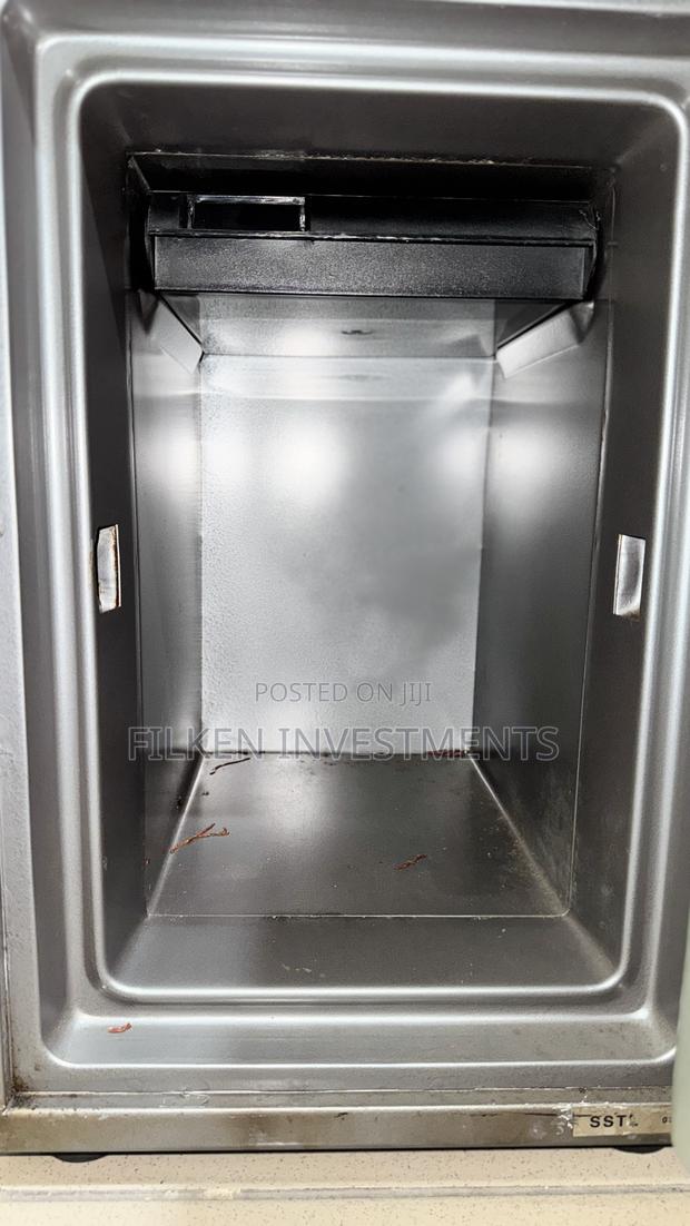 Safe Box, Fire Proof 55kg - thumbnail 4