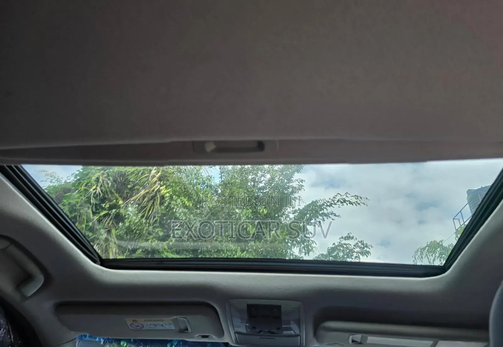 Toyota Land Cruiser Prado 2018 Off white