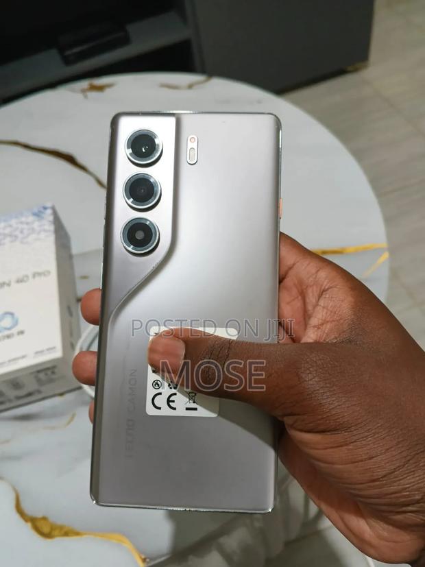 Tecno Camon 40 256 GB Gray - thumbnail 2