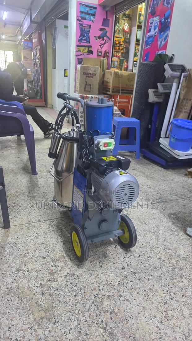 Single Bucket Milking Machine - thumbnail 2