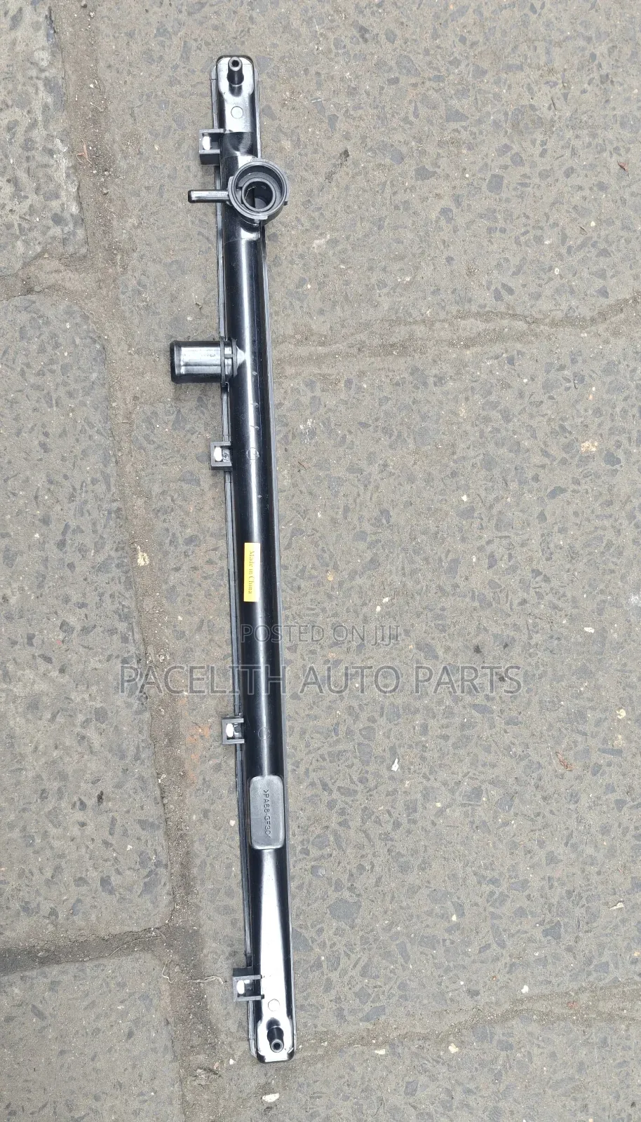 Top Radiator Cover Honda Fit 2011