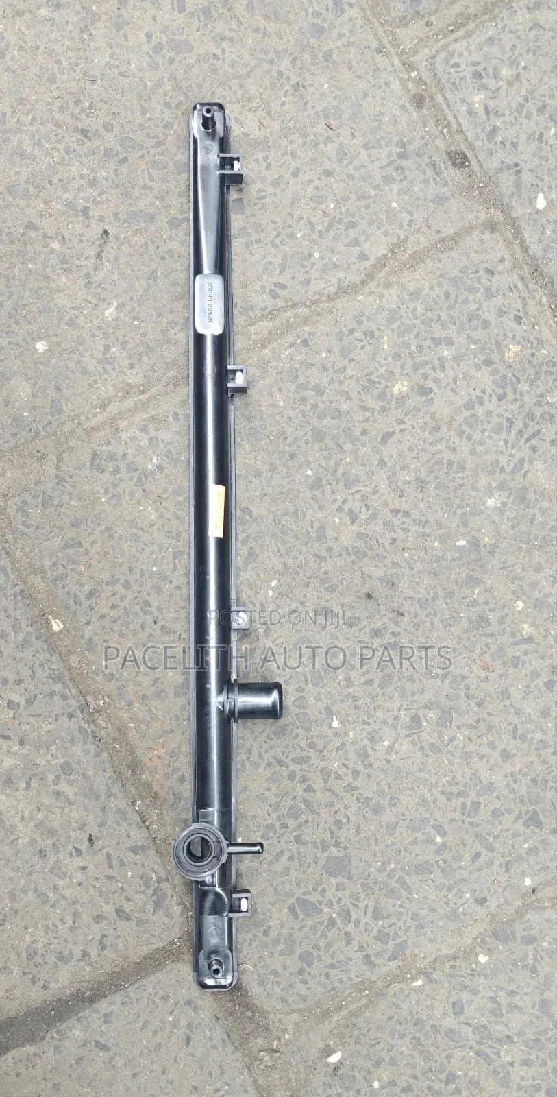 Top Radiator Cover Honda Fit 2011