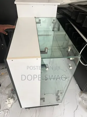 Sneaker Store Fittings