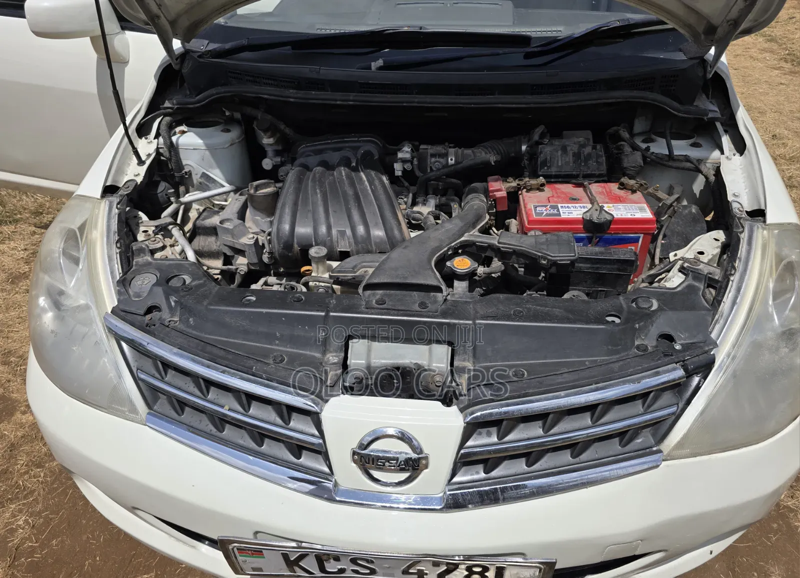 Nissan Tiida 2011 White