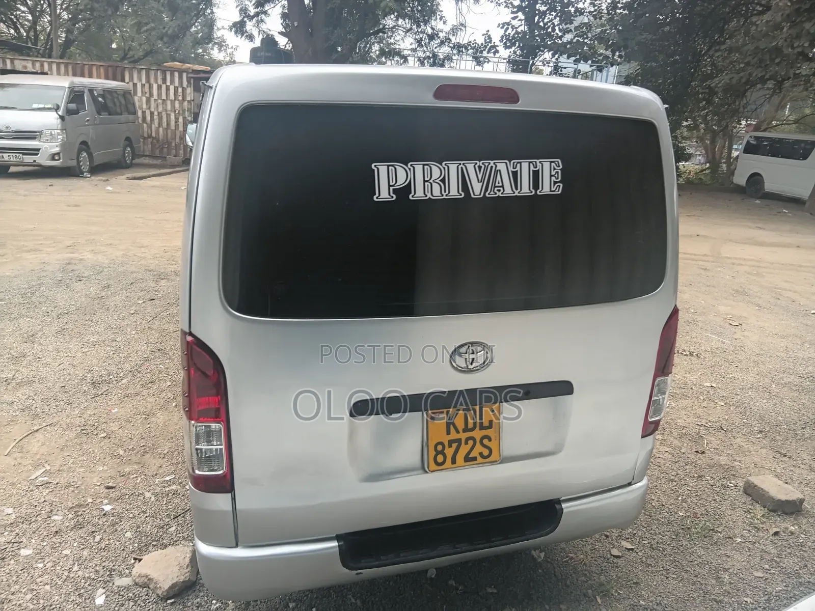 Toyota HiAce 2015 Silver