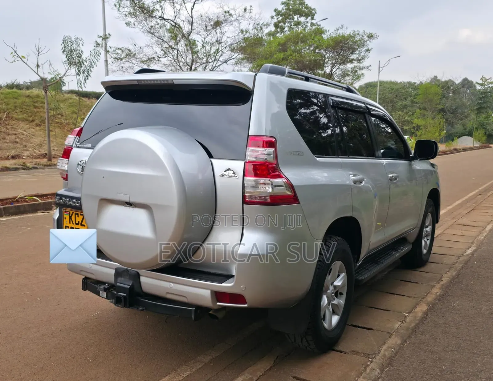 Toyota Land Cruiser Prado 2013 Gray