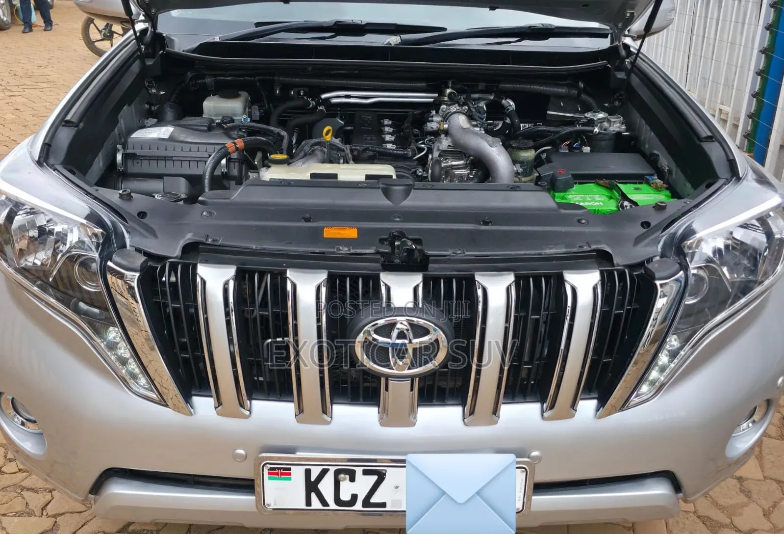 Toyota Land Cruiser Prado 2013 Gray