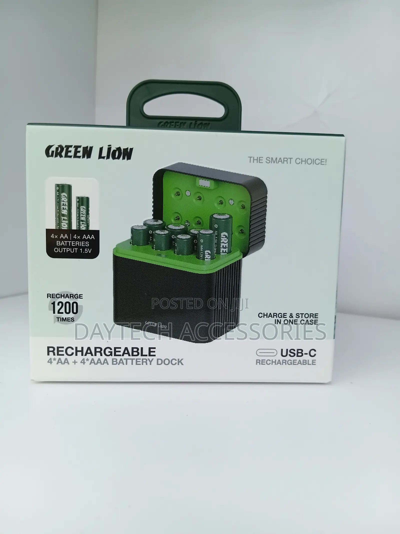 Green Lion Rechargeable Battery Dock for 4 AA and 4 AAA Batteries.